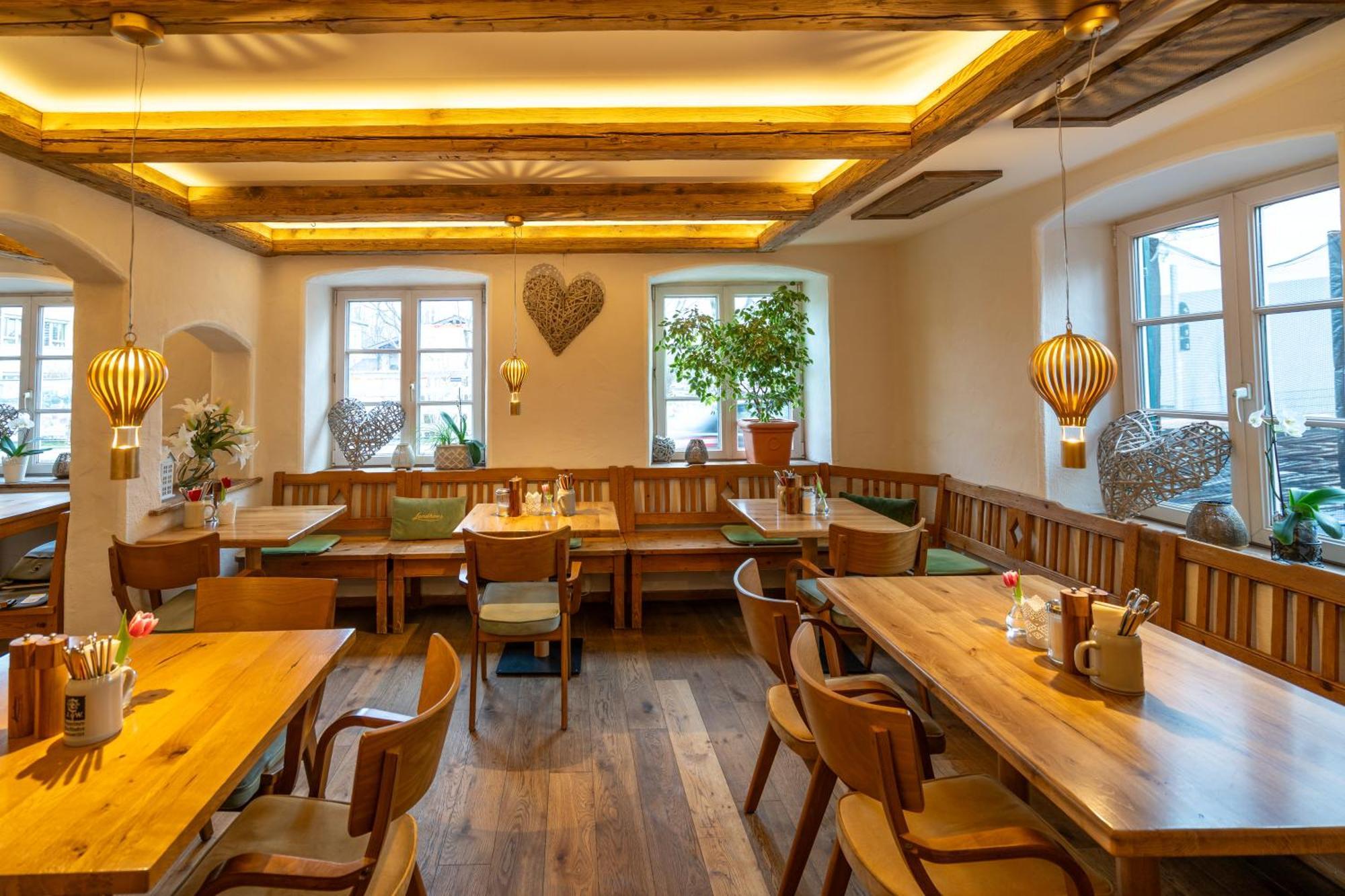 Landhaus Hotel Wolfratshausen Ngoại thất bức ảnh