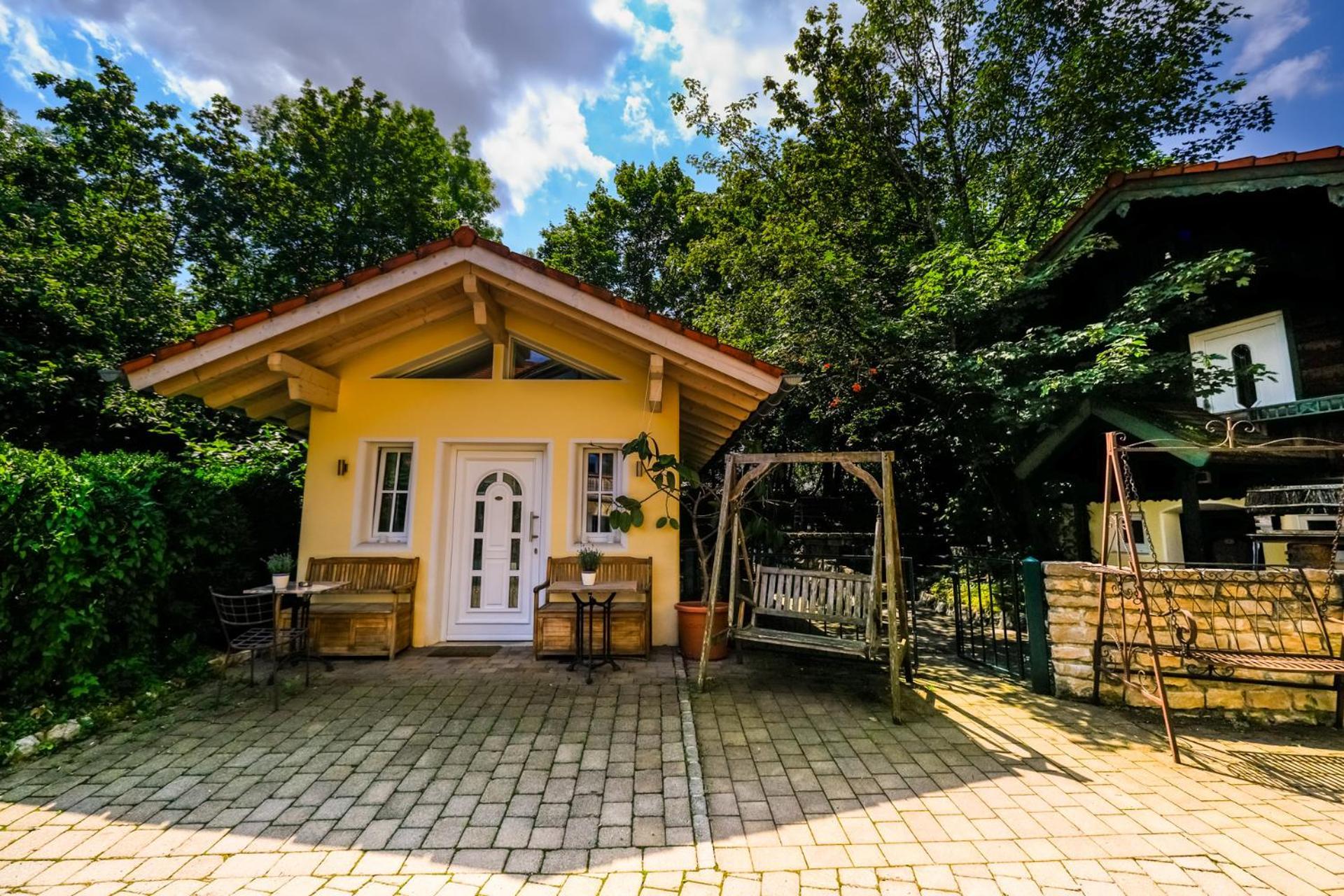 Landhaus Hotel Wolfratshausen Ngoại thất bức ảnh