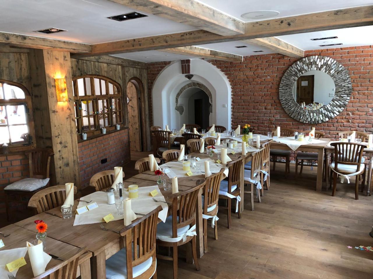 Landhaus Hotel Wolfratshausen Ngoại thất bức ảnh